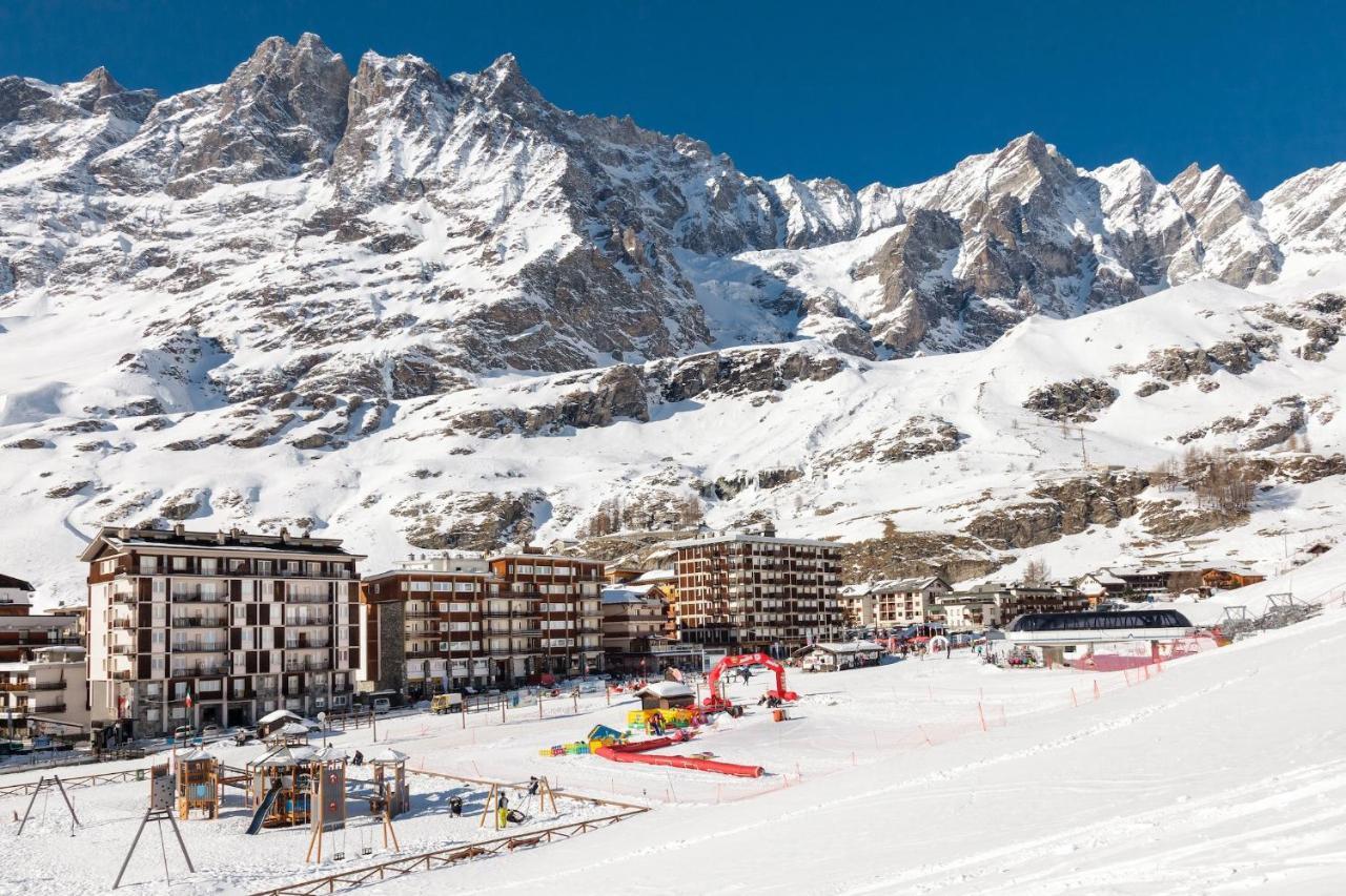 Hellochalet - The One - Garage, Bootdryer, Home Theatre With Subwoofer, Netflix, Hydromassage Turkish Bath ブレウイル・チェルヴィナイア エクステリア 写真